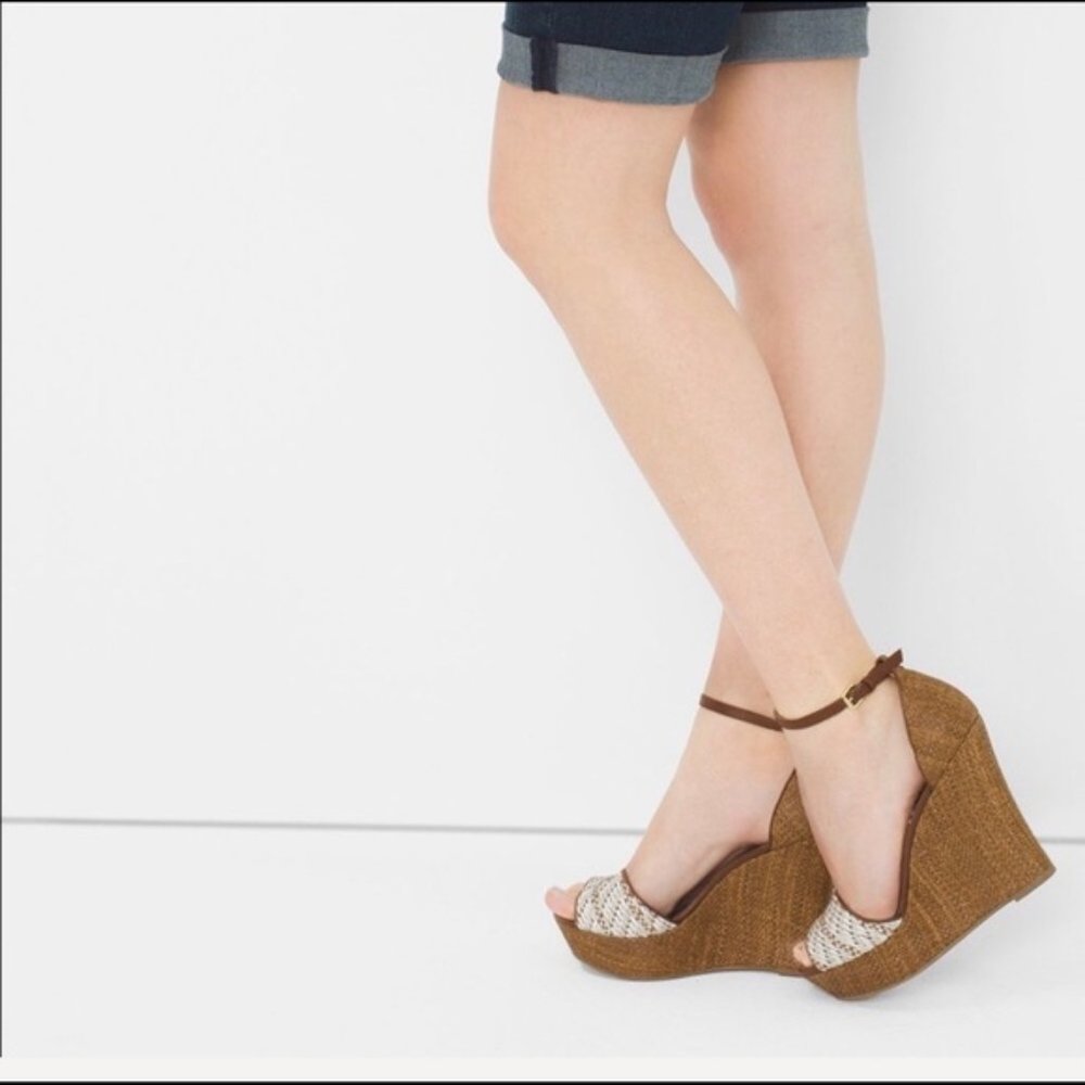 WHBM Raffia Wedges - Picture 5 of 5